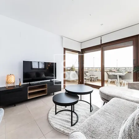 La Brisa Del Mar 2br App With Seaview By Oyoostays Oriola (Orihuela)
